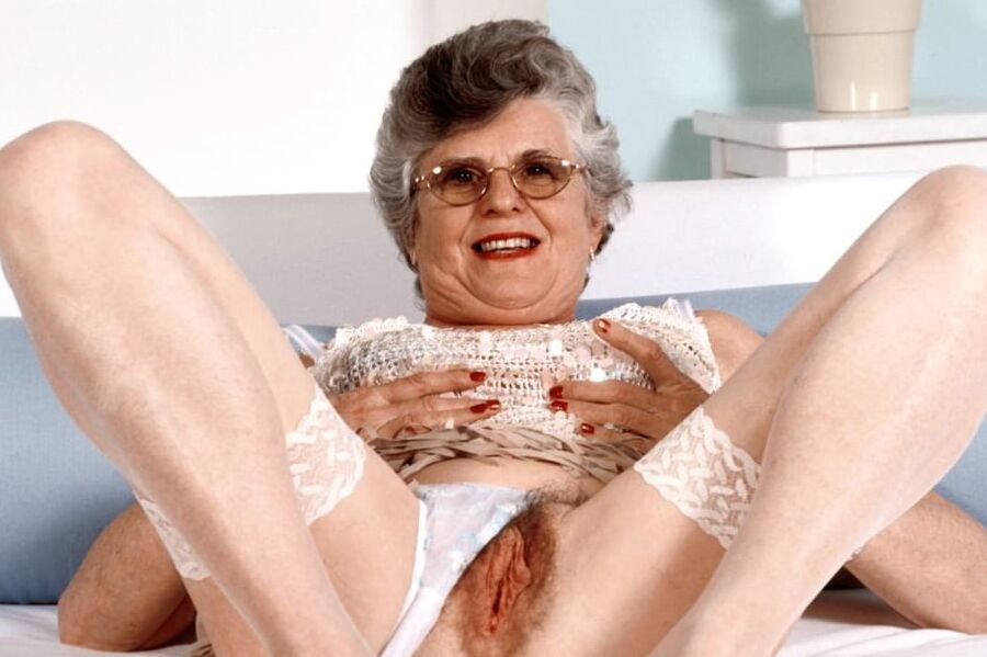 Granny Steph Dumont
