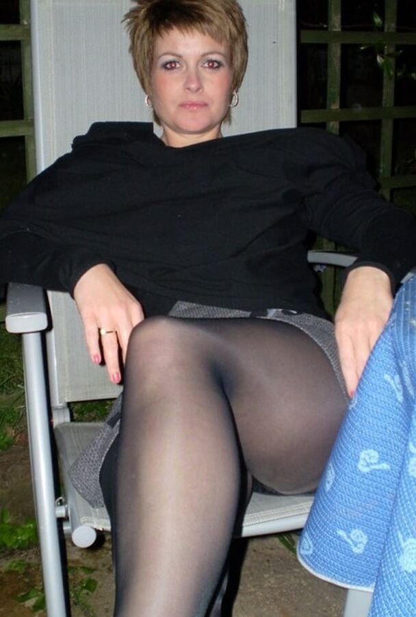 Super sexy UK MILF