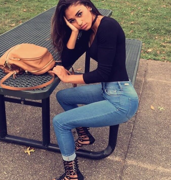 Chelle Johnson College Basketball Player