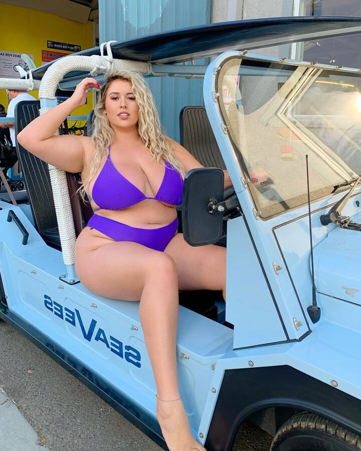 Sexy as fuck BBW Slut
