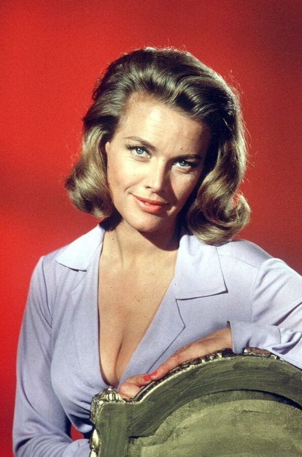 Honor Blackman