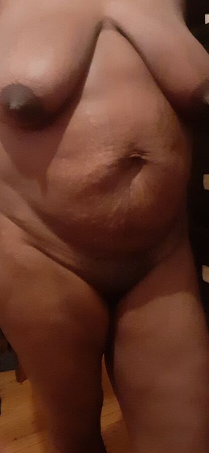 RANDOM NUDES