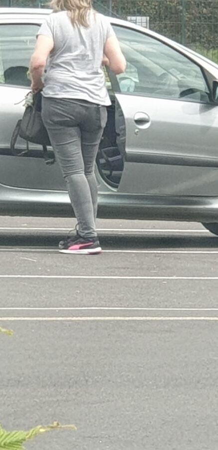 ASS ..