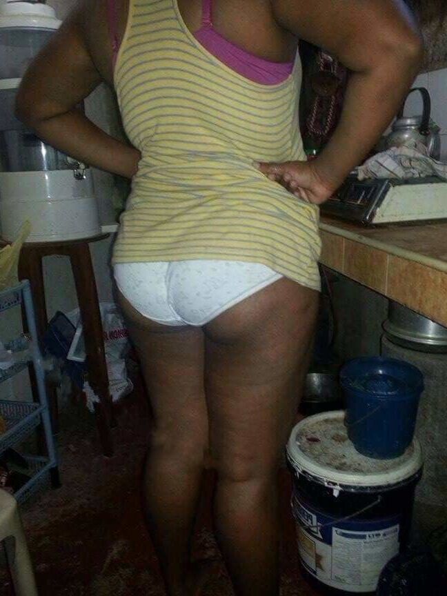 chubby asian bitch at kitchen