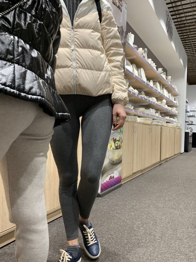 Two girls in leggings cameltoe