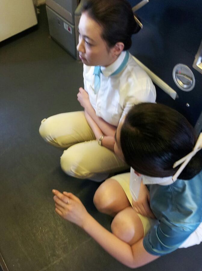 Korean air hostesses
