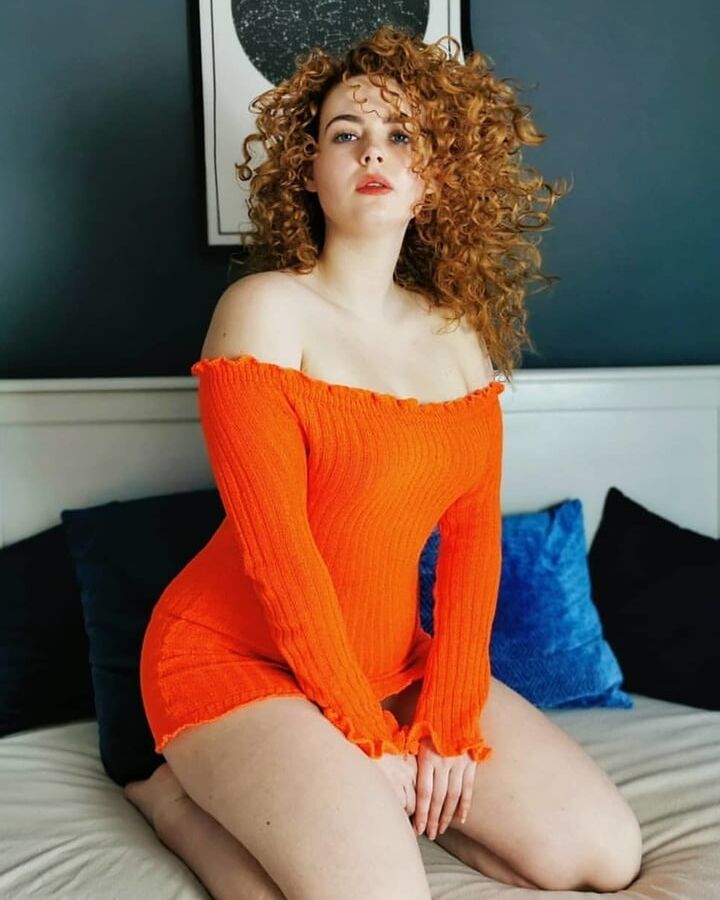 Curly Redhead Fabienne