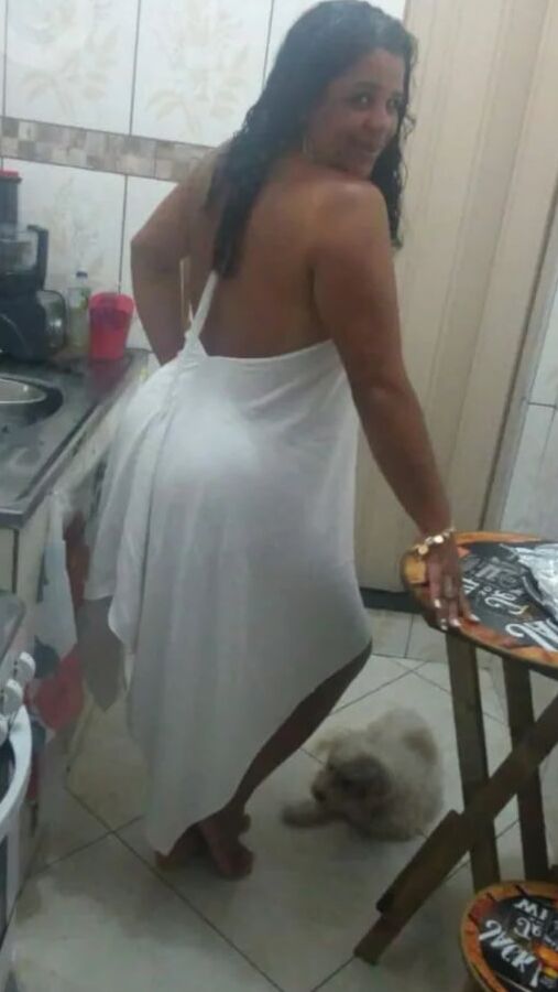 Dnielle - Puta Badoo