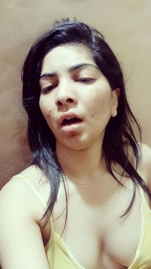 posting pak girl nudes soon , ex indian model