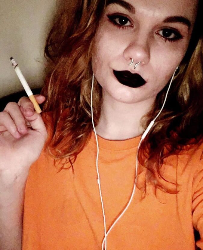 Thes lips should be around my cock