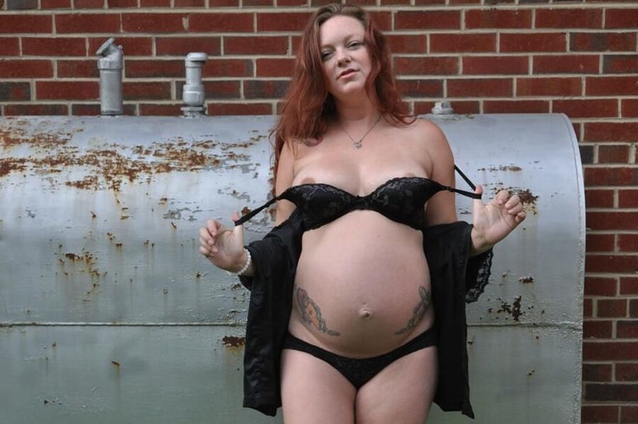Sexy Pregnant Girls