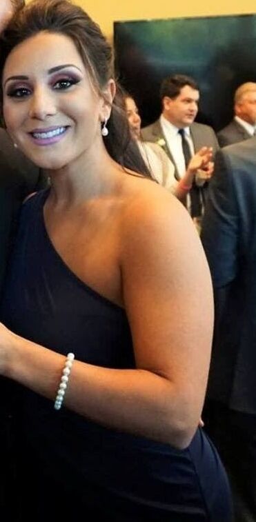 Deserves Hot Cum