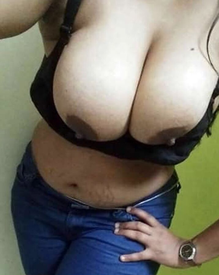 Tits and Nipples to Suck