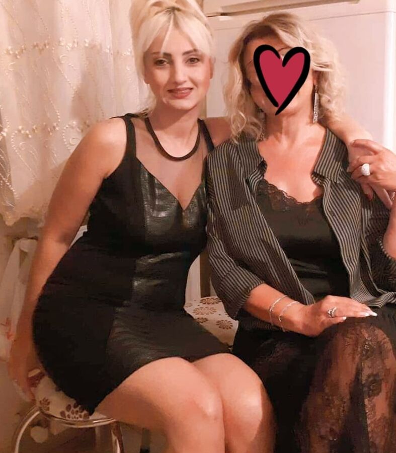 Sexy mature woman femme mure tres sexy