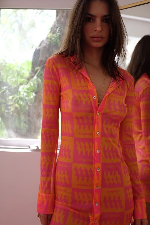 Sexy Emily Ratajkowski Shoot Apr &;