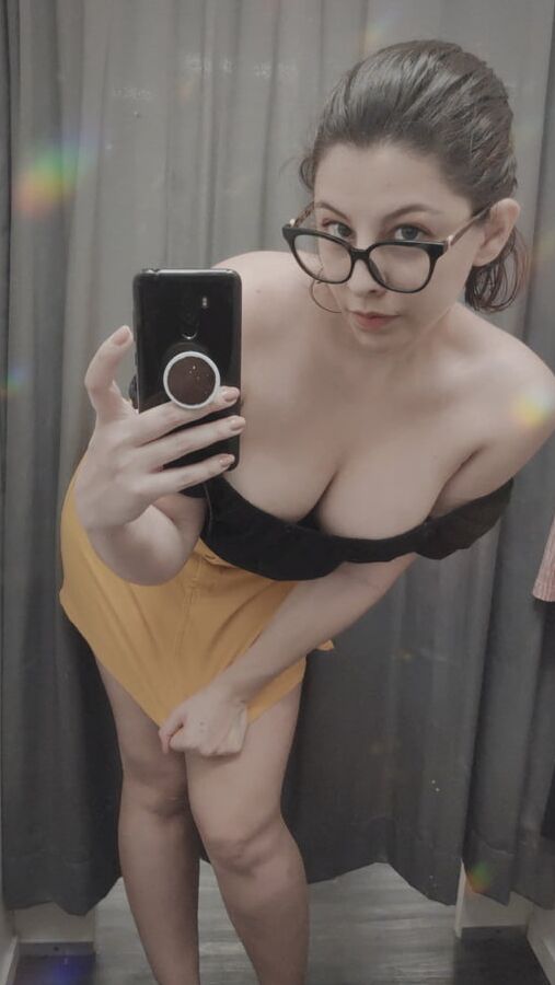 Various Sexy Selfie Girls Fitting Room Nudes Compilation