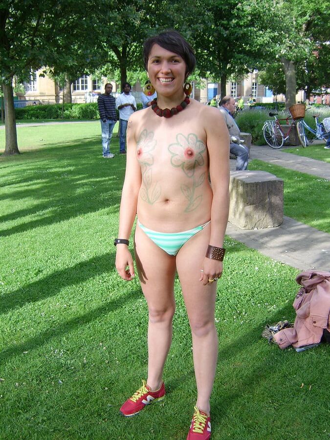 Filles du Manchester WNBR (balade mondiale à vélo nue)