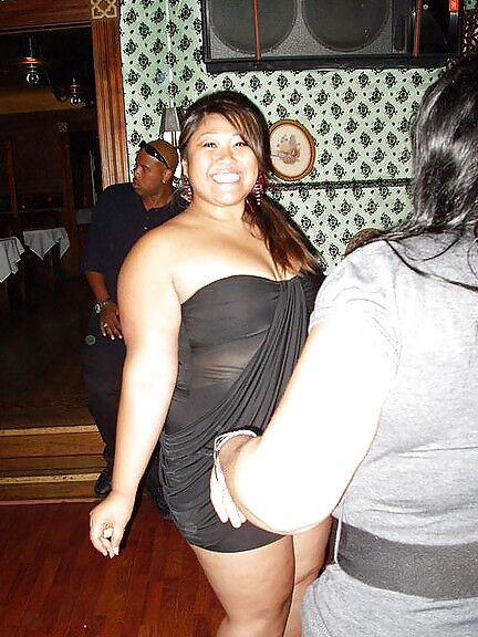 Asian BBW in Pantyhose