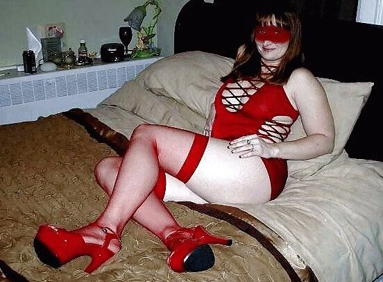 MILF Red head