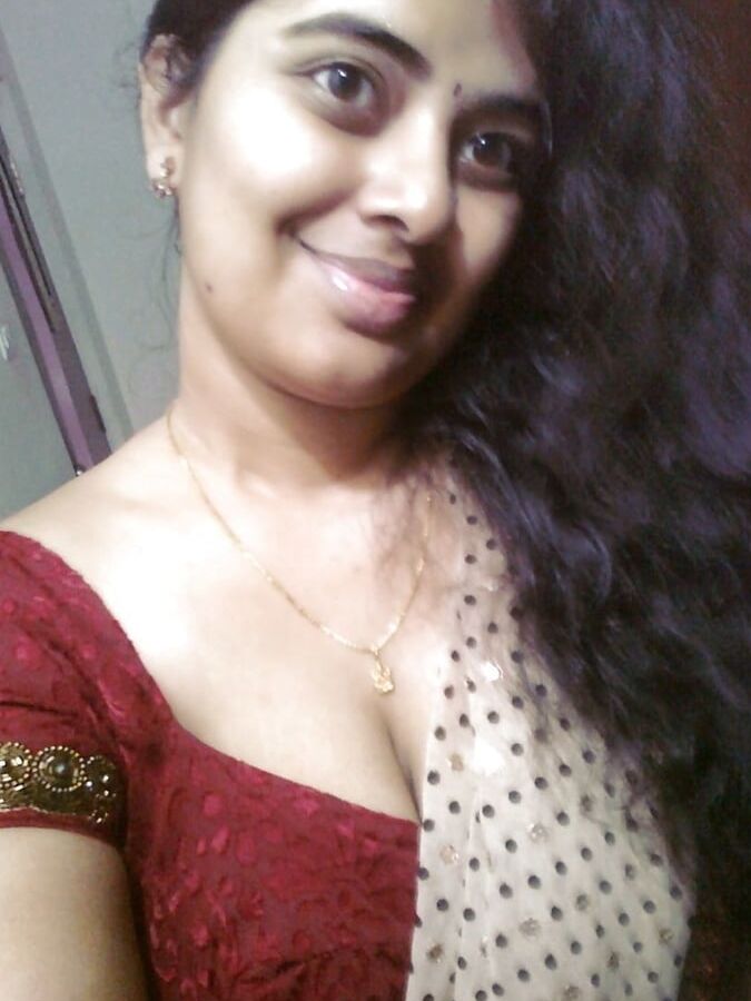 Andhra Telugu Indian Desi Wife , MILF