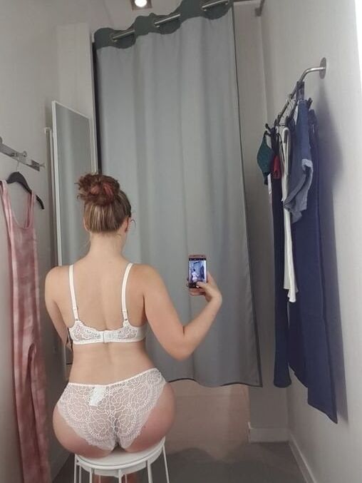 Lingerie Babes