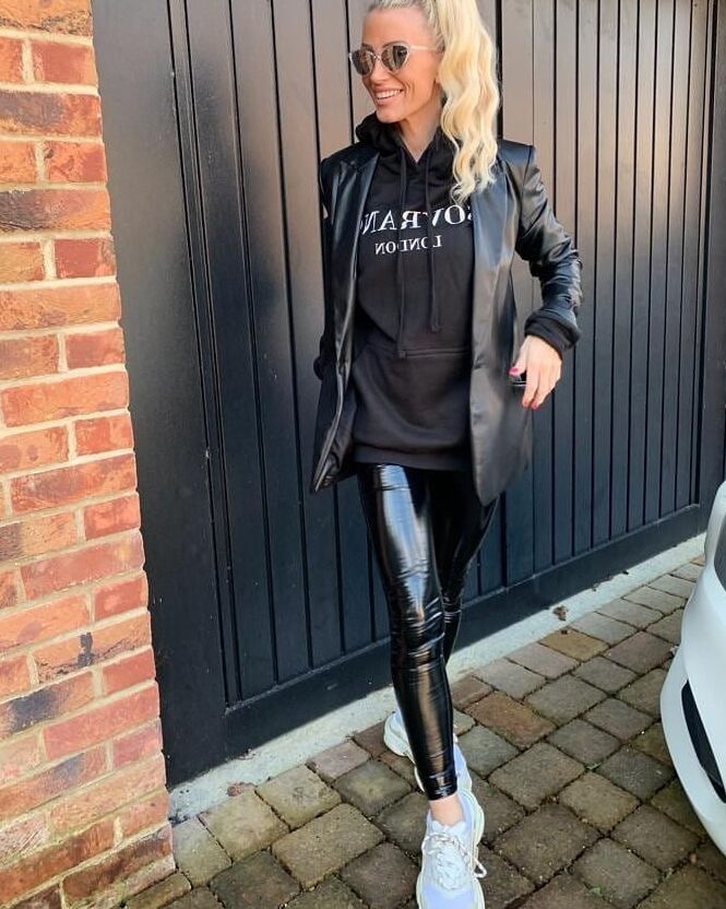 Mariaelondon in PVC