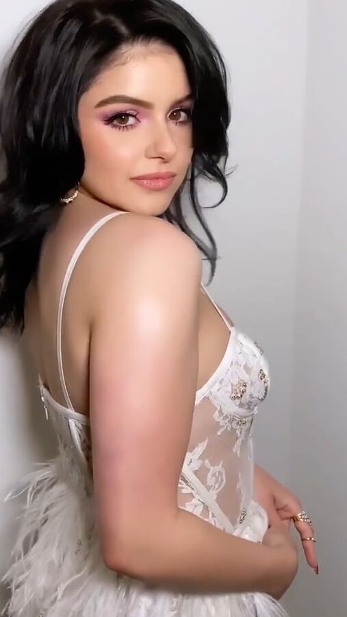 Sexy Ariel - Ready for the Weekend