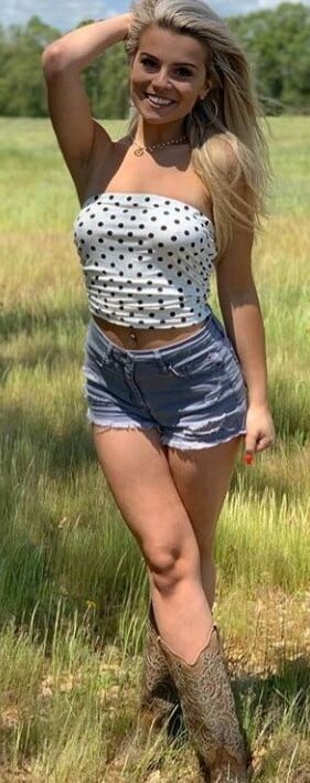 More Insta hotties..
