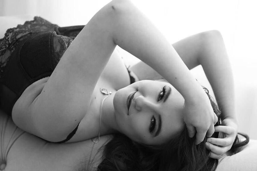 Aftynrose sexy