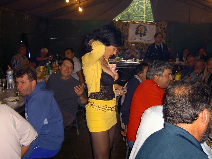 Serbian Folk Singer Vesna Vukelic Vendi