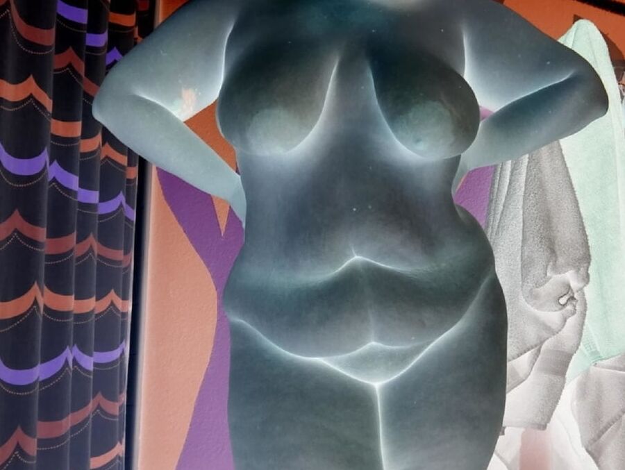 Female negatives - BBW&;s -