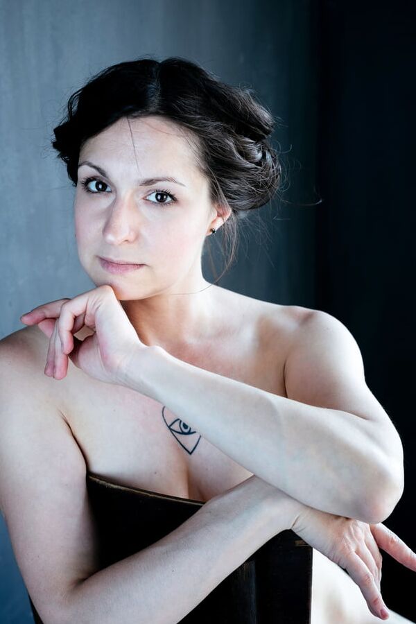 Naked Ukrainian singer from Dakh Daughters