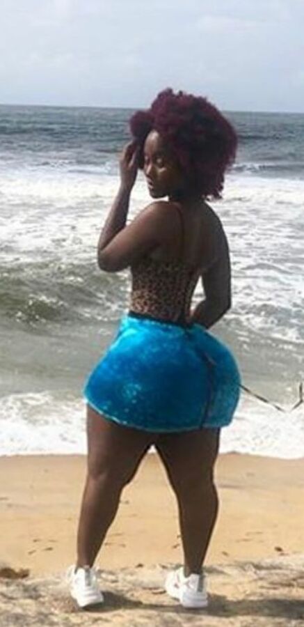Lil slim thick wide hip pear sonia