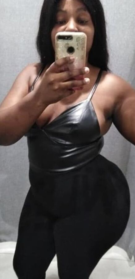 Huge booty slim thick pear Thandazzy