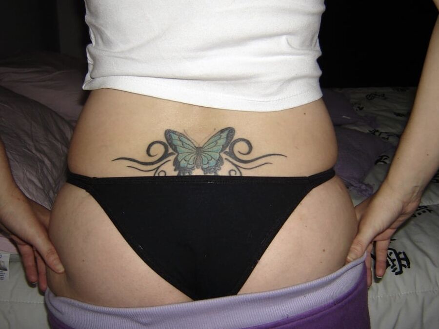 Tattooed Girls .
