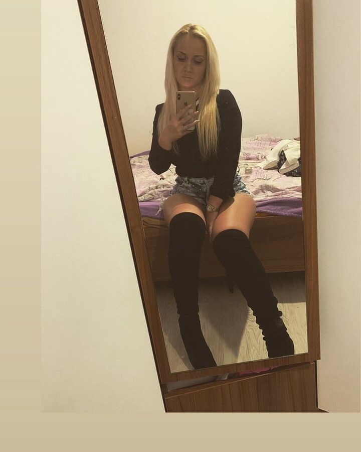 Blonde Serbian Beauty Zeljka