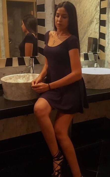 Slut Yasmine