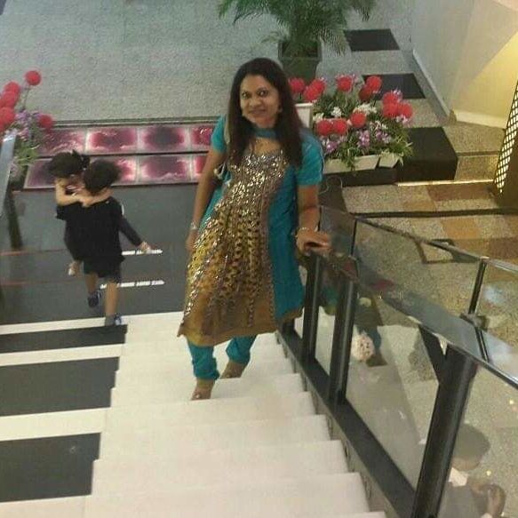 amateur indian bitch exposed nude