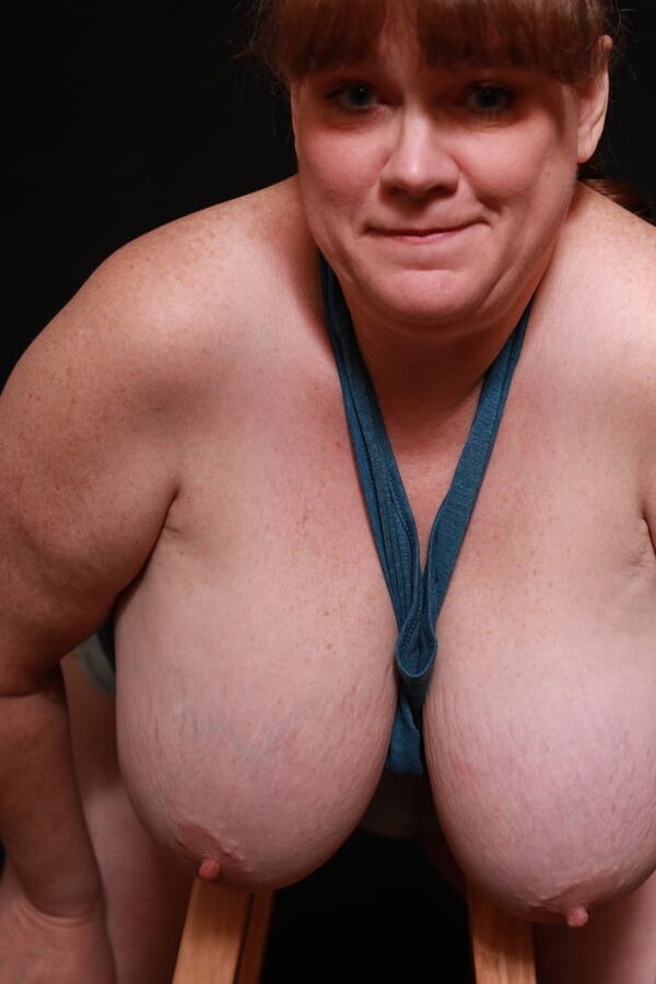 Sally&;s F tits