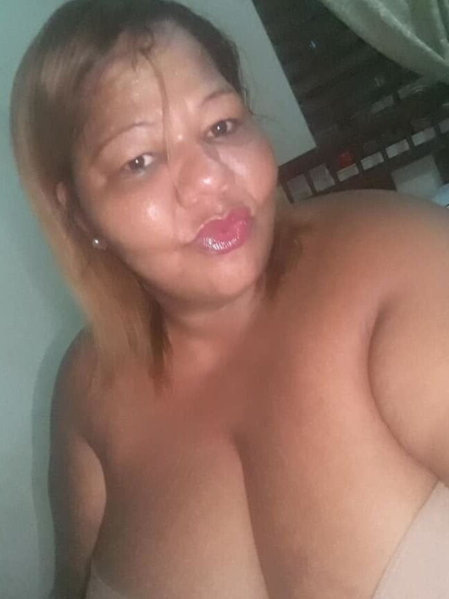 VILMA SANTOS BBW TETAS GRANDES PARTE MATURE TITS SSBBW