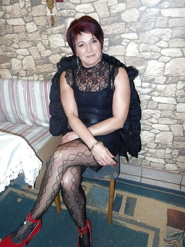 Nylon &amp; Pantyhoses