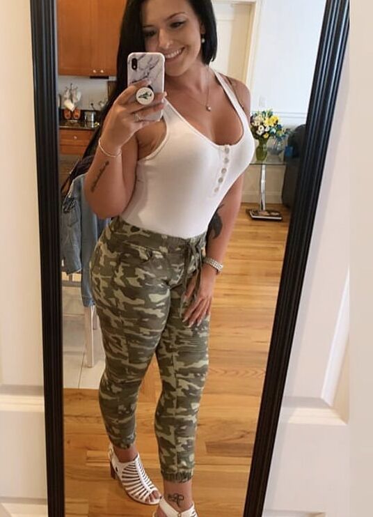 New Jersey MILF And Random Girls