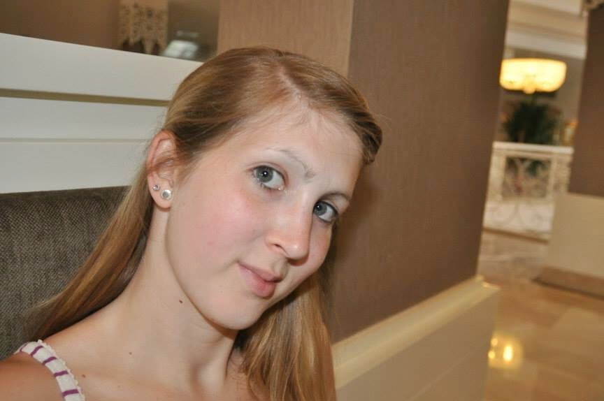 Your fucktoy - begs for tribute