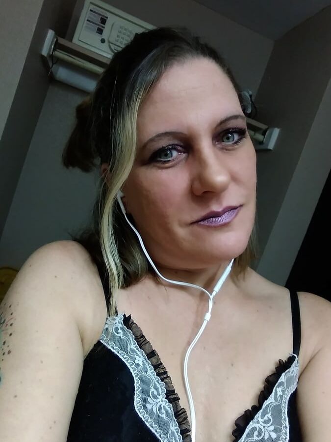 She&;s a VB local slut