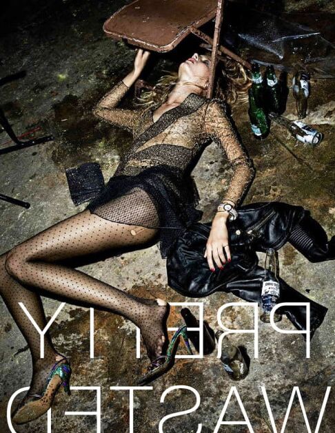 Champagne Matures on Party