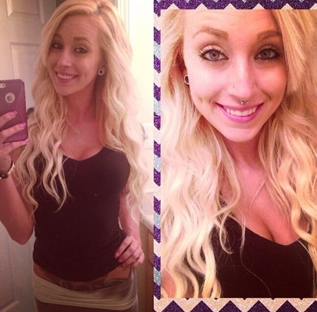 Hooters And Twin Peak Girls