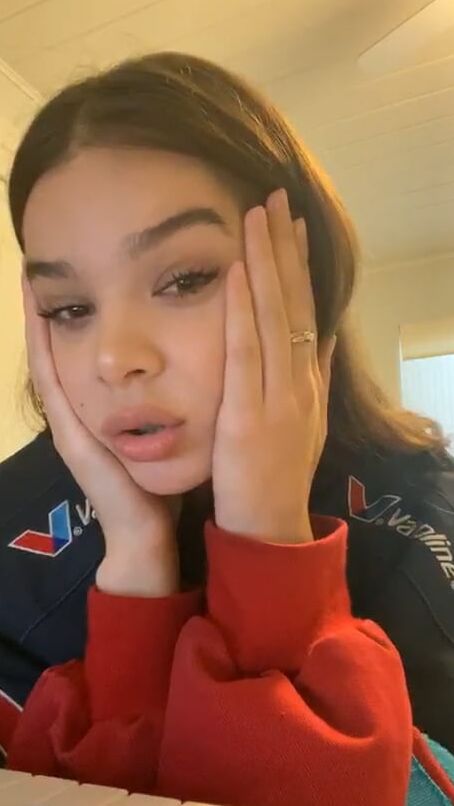 Sexy Hailee - Braless and see-thru top
