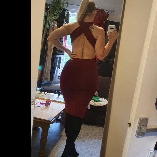 Backless Selfies