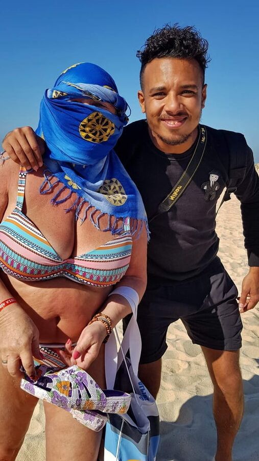 Spy milf in egyptian beaches