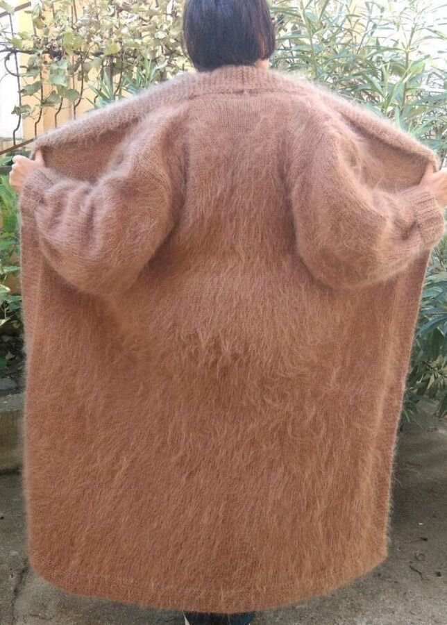 Mohair fetish